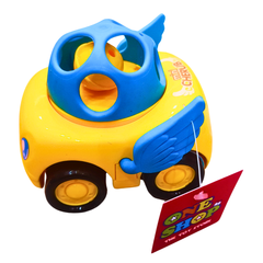 Pull-Back Winged Car Toy for Babies – Bright Colors and Fun Movement (Available in Red, Blue, and Yellow)
