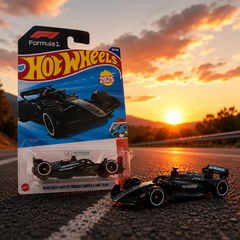 Hot Wheels Mercedes-AMG Petronas Formula One Team Car – 2025 F1 Die-Cast Racing Car for Kids & Collectors