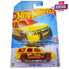 Hot Wheels ’07 Chevy Tahoe – HW First Response Series – Yellow RSQ Emergency SUV – Die-Cast Model (1:64 Scale)