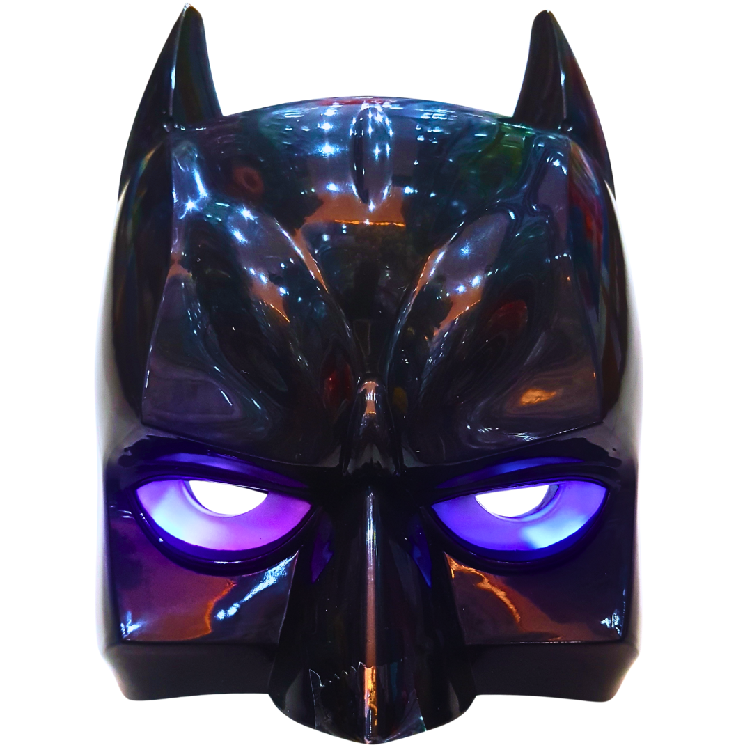 Batman Hero Mask for Kids – Iconic Dark Knight Costume Mask with Light-Up Eyes – For Ages 3+ Secondary image