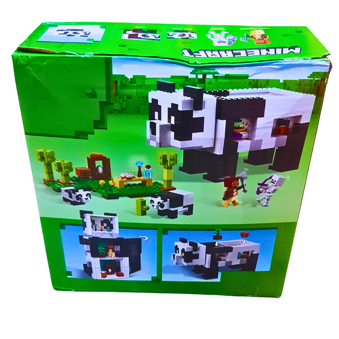 Minecraft Panda Haven Building Set – 553-Piece Jungle Playset with Giant Panda, Mini Figures & Accessories (Ages 8+) Secondary image