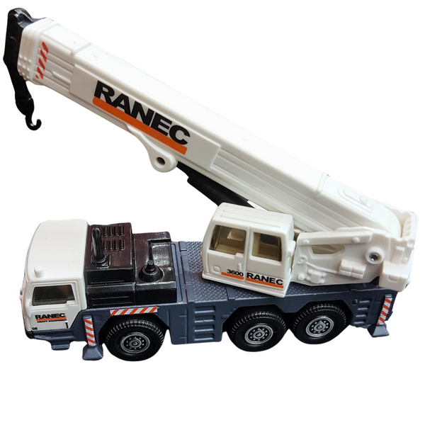 Matchbox Working Rigs Utility Truck Toy Set - Imaginative Play for Ages 3 and Up