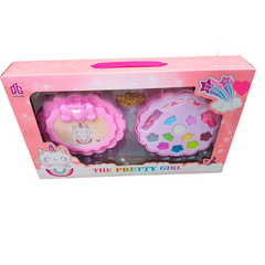 Ultimate Glam Makeup Set for Girls Aged 8+ - Includes Eye Shadow, Blush, Lipstick, Glittery Lip Gloss & More