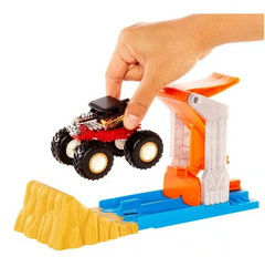 Hot Wheels Monster Trucks Launch Anbash Play Set With 4 Crushed Cars