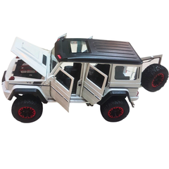 🚙 Mercedes G-Wagon G 4x4 Diecast SUV Toy – 1:24 Scale Off-Road V12 Model with Lights & Sound | Luxury Jeep for Kids Age 3+