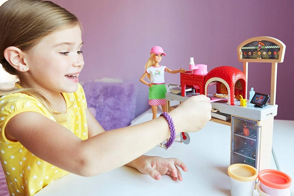 BARBIE Pizza DOLL Set Pizzeria Accessories FHR09